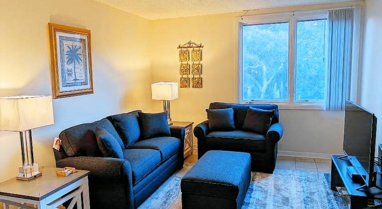 Vacation home with pool | Pets are welcome — photo 4
