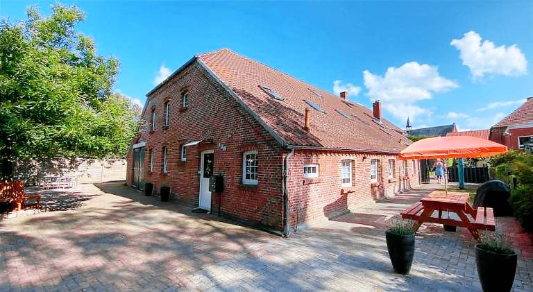 Apartment with 3 rooms for 4 persons — photo 4