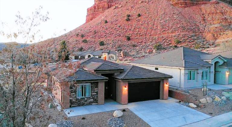 House | Perfect for remote work | Pets allowed in Kanab, UT