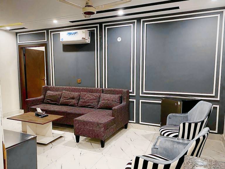 Rental apartment | Pets allowed in Lahore