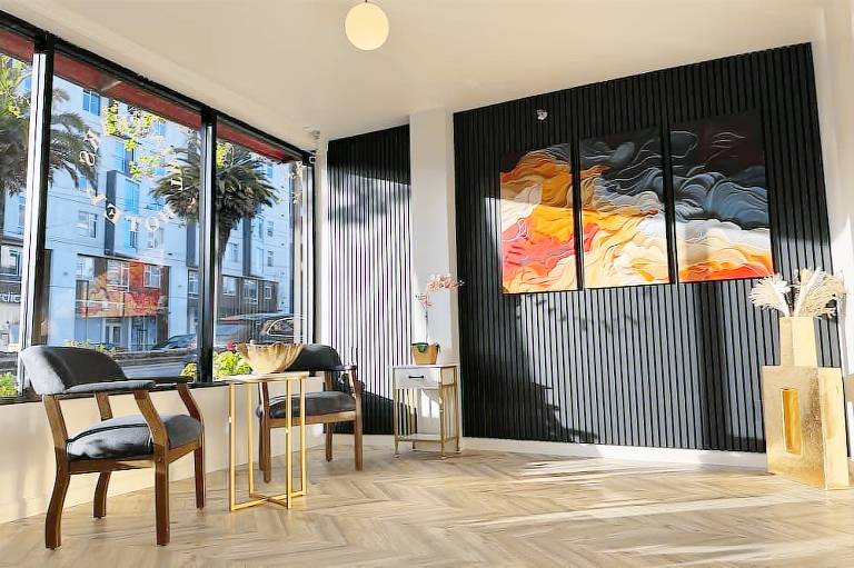 Twin Peaks Hotel