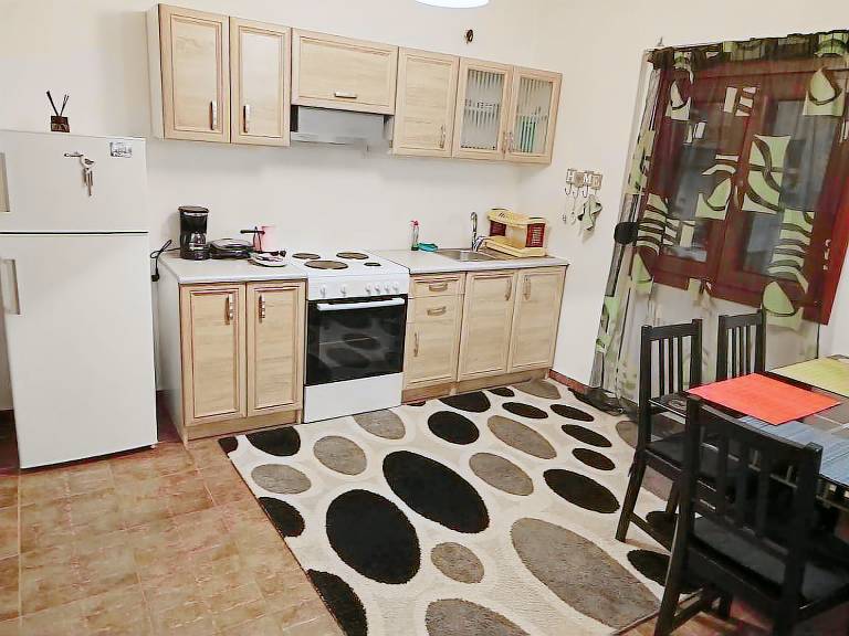 House with 1 room for 4 persons — photo 4