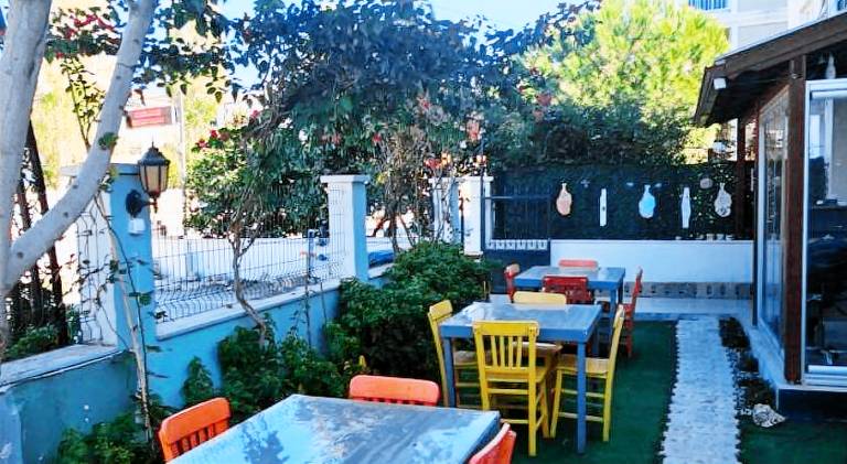 Nice serviced apartment with garden | Perfect for remote work | Pet-friendly — photo 3