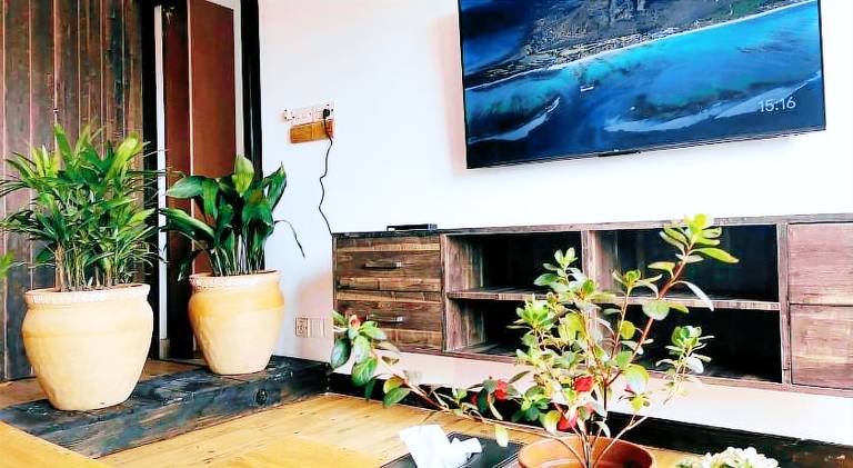 Rental apartment with jacuzzi — photo 3