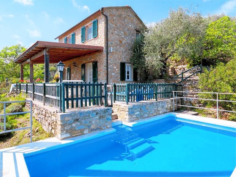 Ferienhaus in Pietrabruna, Pompeiana f&uuml;r max. 6 Personen