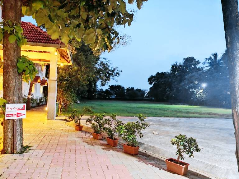 Mermaid Resort Kelambakkam