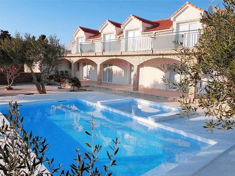 Ferienwohnung in Novalja, Gajac, Kroatien f&uuml;r max. 3 Personen