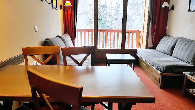 Rental apartment with pool — photo 3