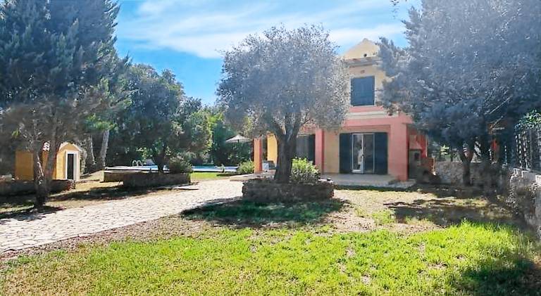 Fully equipped villa with terrace, garden & barbecue | Pets allowed — photo 4