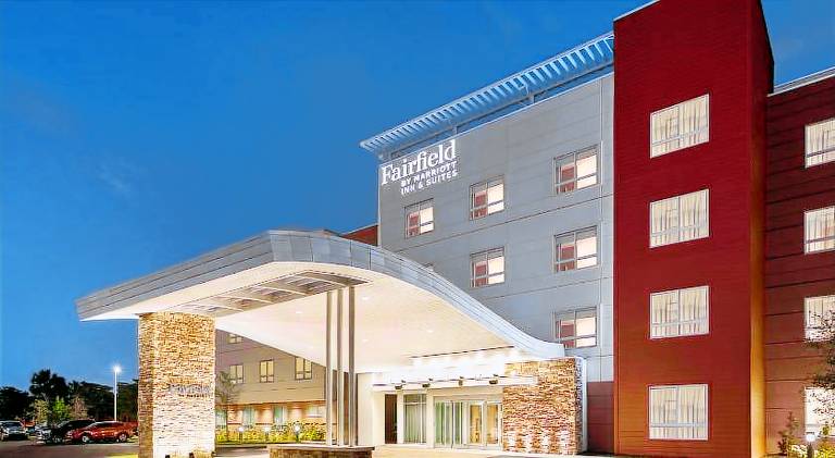 Fairfield by Marriott Inn & Suites Bonita Springs — photo 2