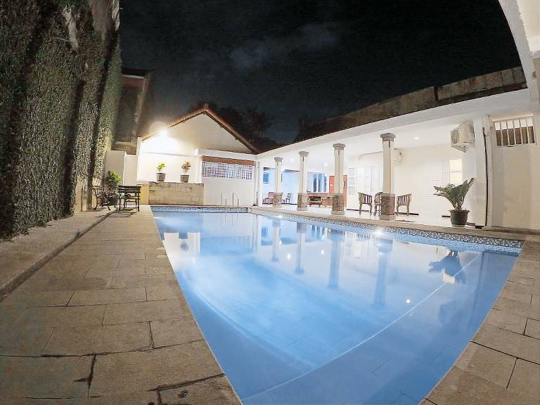 600 m² Villa