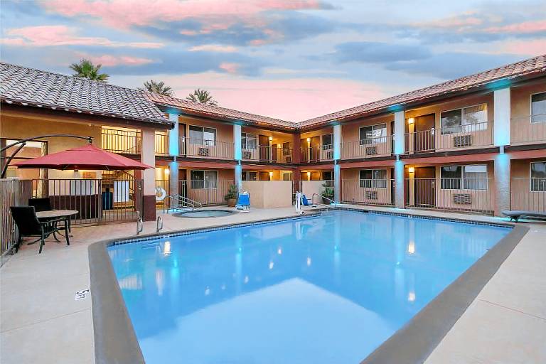 Best Western Desert Winds — photo 2