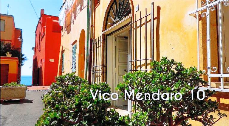 Charming house | Beach nearby | Pets allowed in Finale Ligure