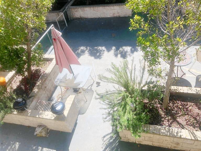 Condo  Altadena