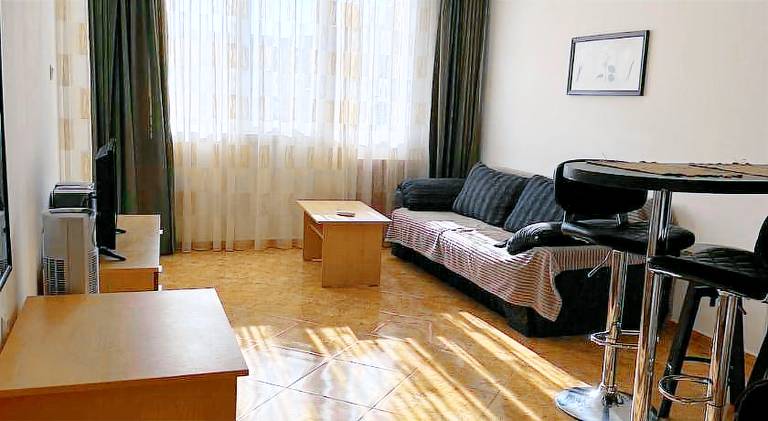 Pleasant rental apartment with yard & private pool | Close to the beach | Dogs allowed — photo 2