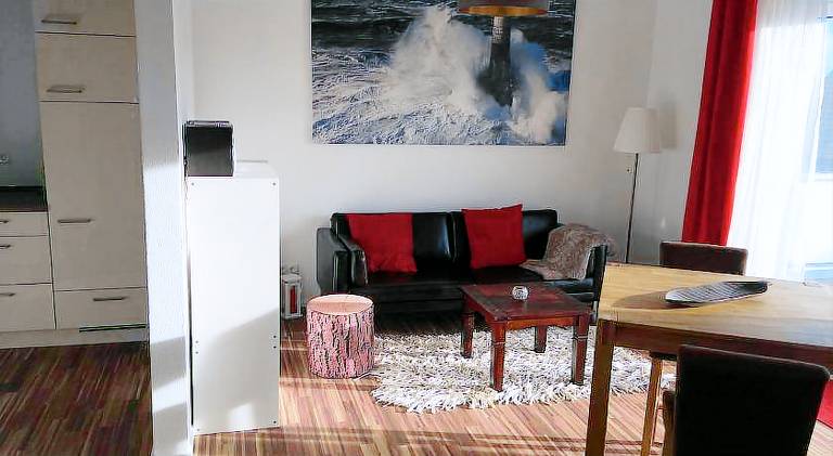 Charming apartment with patio | Pets are welcome — photo 2