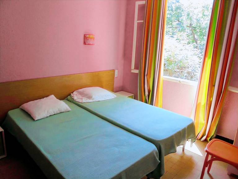 Holiday apartment with 2 rooms for 4 persons — photo 5