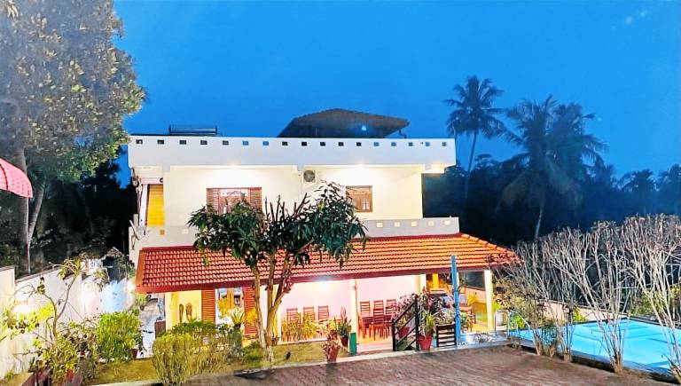 Villa Talpe Half Board 4 Rooms and Massage Pool — photo 3