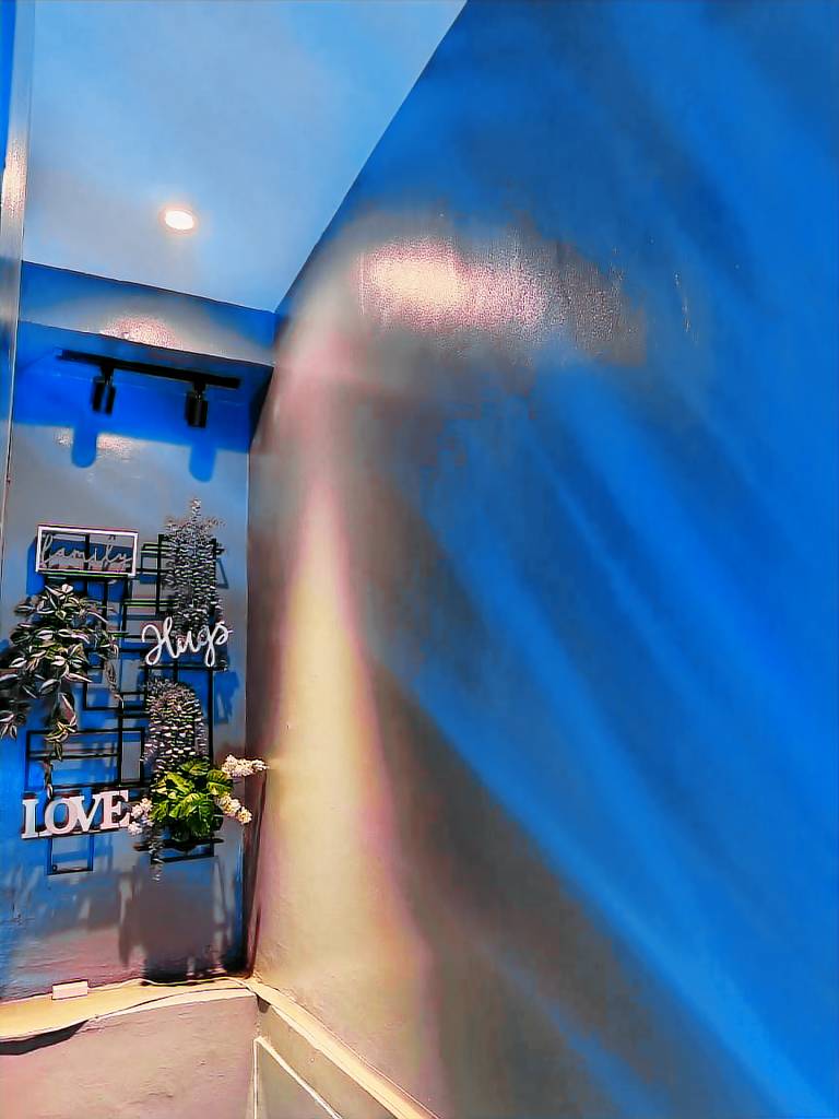 BGC's High-End Business Living; Luxury meets life. — photo 5
