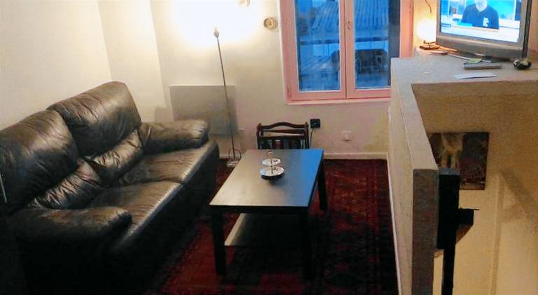 Apartment with 1 room for 2 persons in Poissy