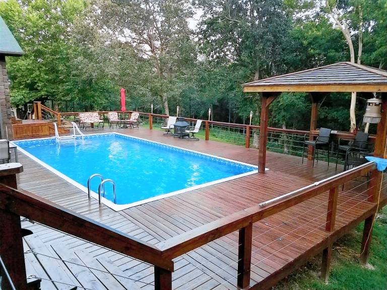 Cabin Brookport