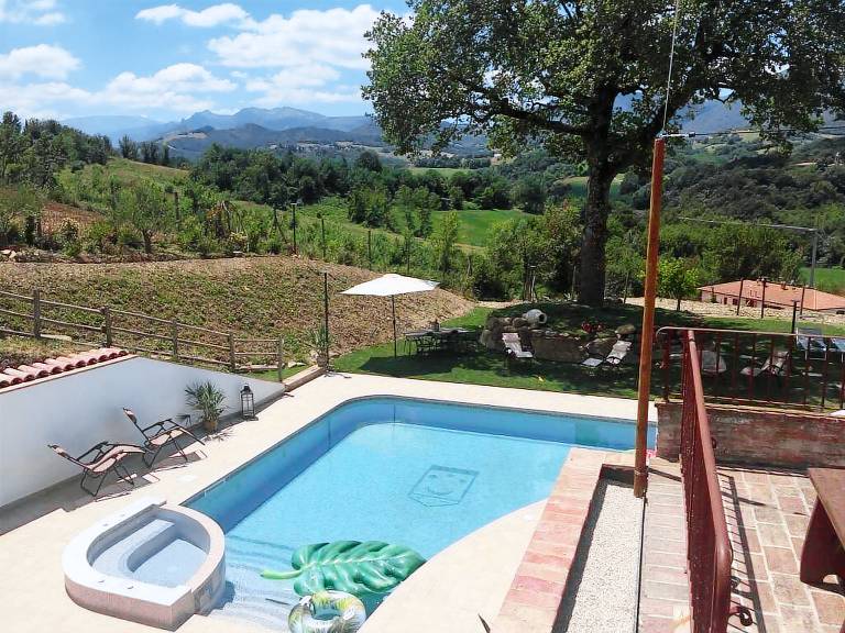 Villa Caldarola