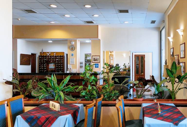 Delfini Hotel Patras — photo 4