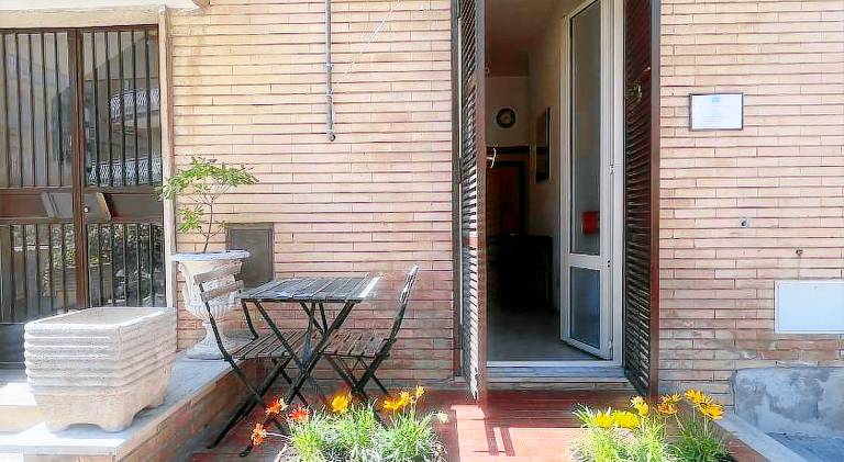 Holiday apartment with 1 room for 4 persons in Vittoria