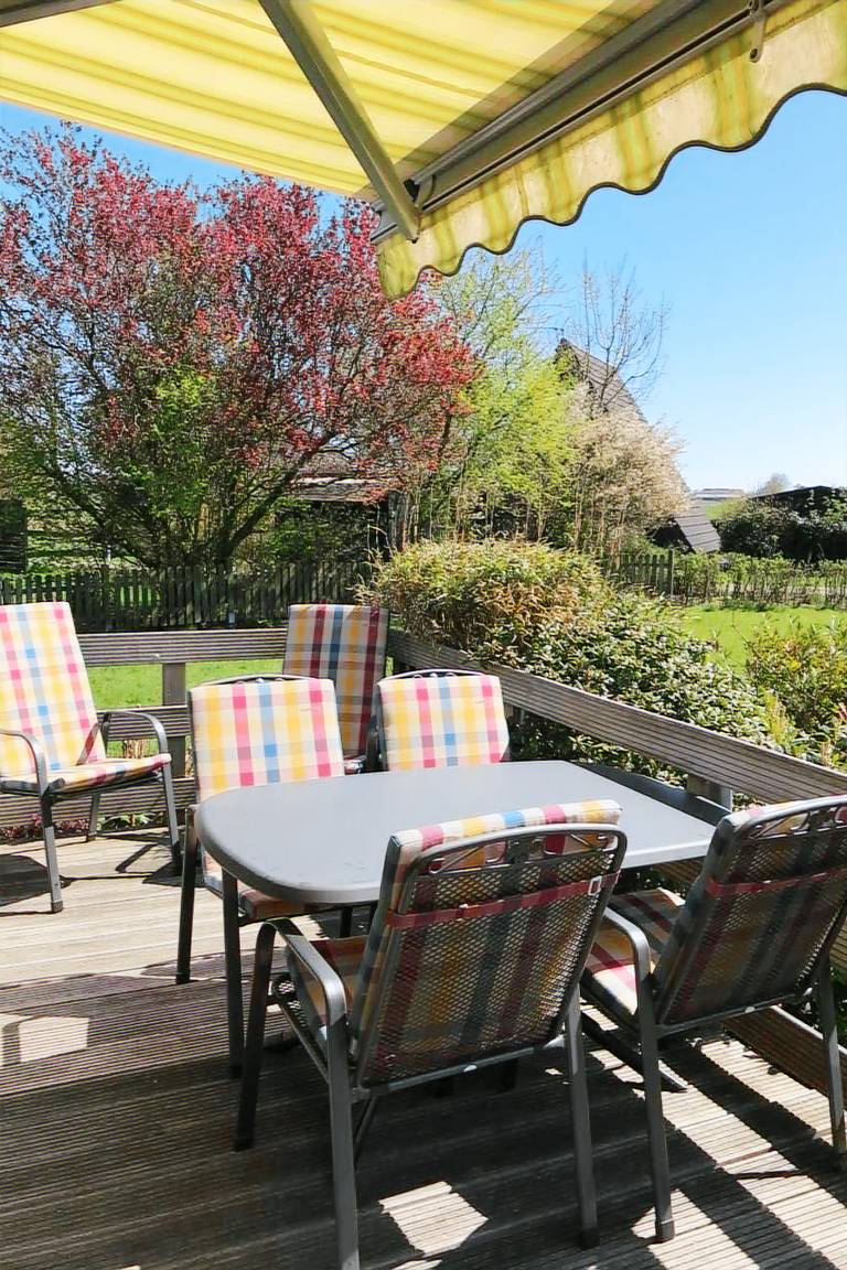 Vacation home with patio — photo 5