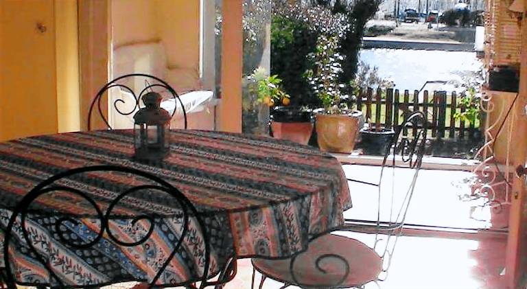 Holiday apartment with yard & terrace in Cogolin