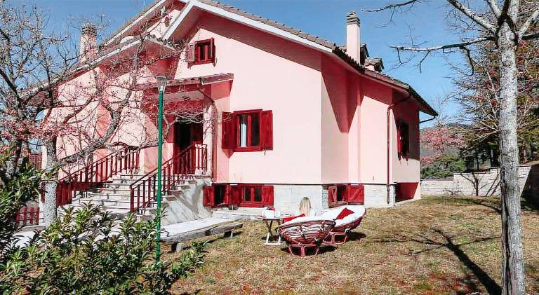 House with 3 rooms for 6 persons — photo 3
