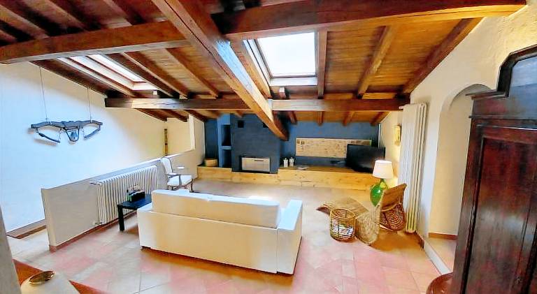 Ample house with jacuzzi | Pets allowed — photo 2