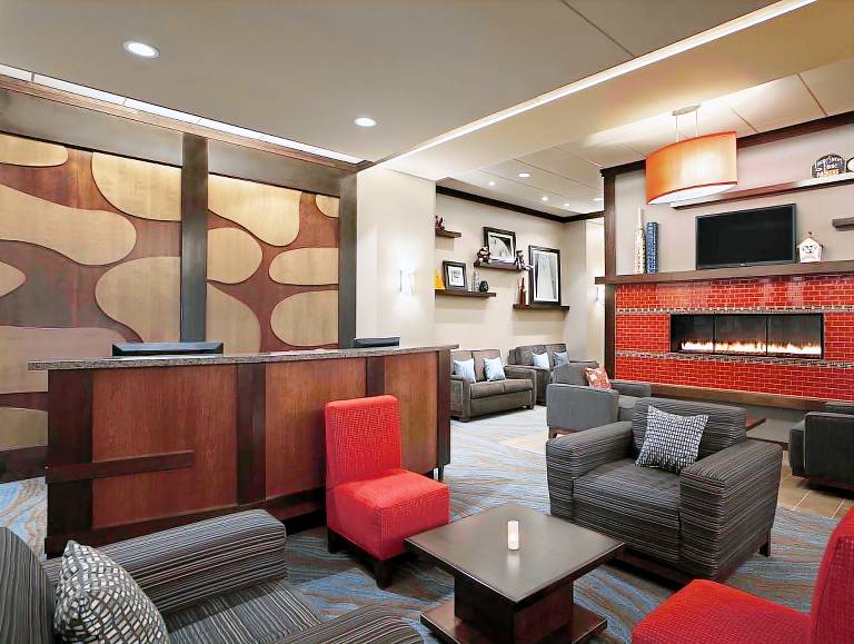 Hampton Inn & Suites Madison/Downtown — photo 4