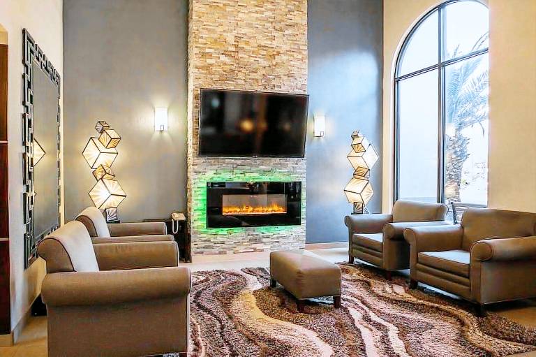 Comfort Suites Stafford Near Sugarland