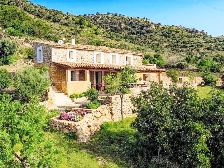 Fully equipped pleasant house with yard, barbecue & private pool | Nature view | Pet-friendly — photo 5