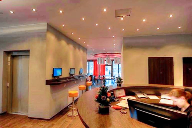2A Hostel