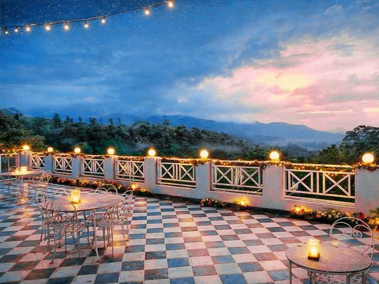 THE SKY IMPERIAL PAVOREAL JUNGLE RESORT — photo 3