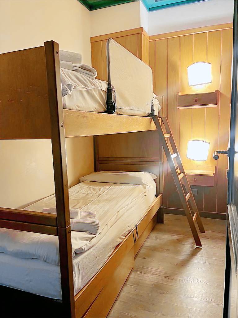 Apartment with 2 rooms for 4 persons — photo 4