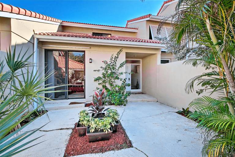 1 Mi to PGA Golf: Retreat w/ Pool in Palm Beach — photo 3