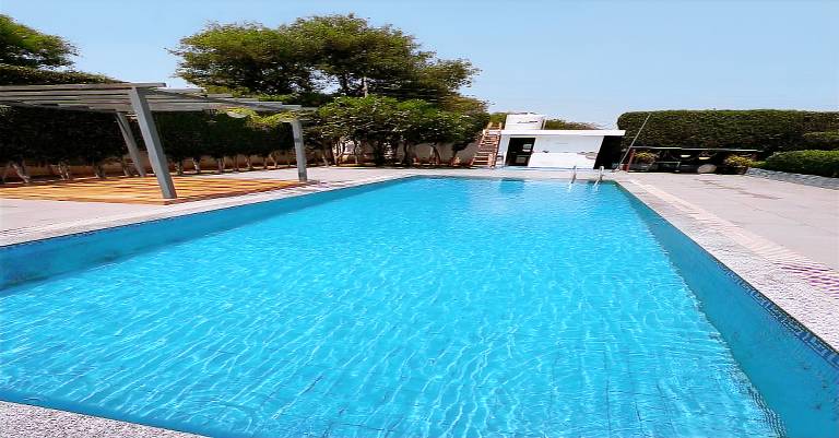 Villa with pool, barbecue & yard | Good for workation | Pets allowed — photo 2