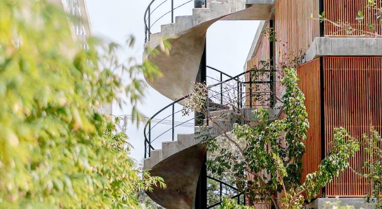 Wonderful apartment with patio, pool & garden | Pets allowed — photo 3