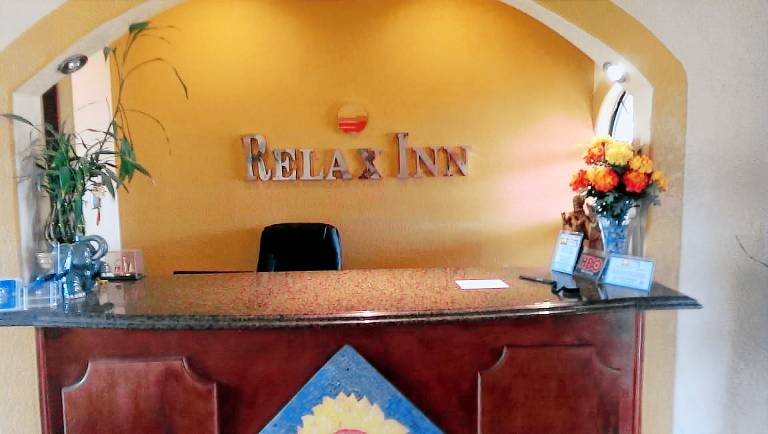 Relax Inn Dilley — photo 2