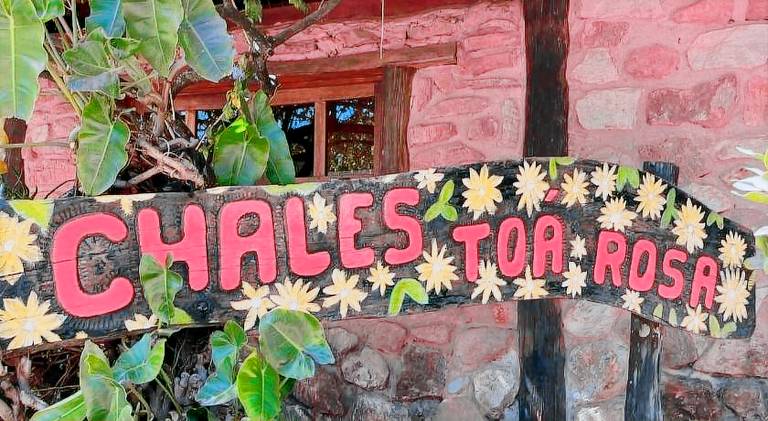 Lodge with garden in Paraiso