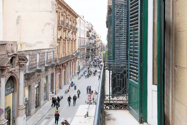 Bed & Breakfast  Palermo