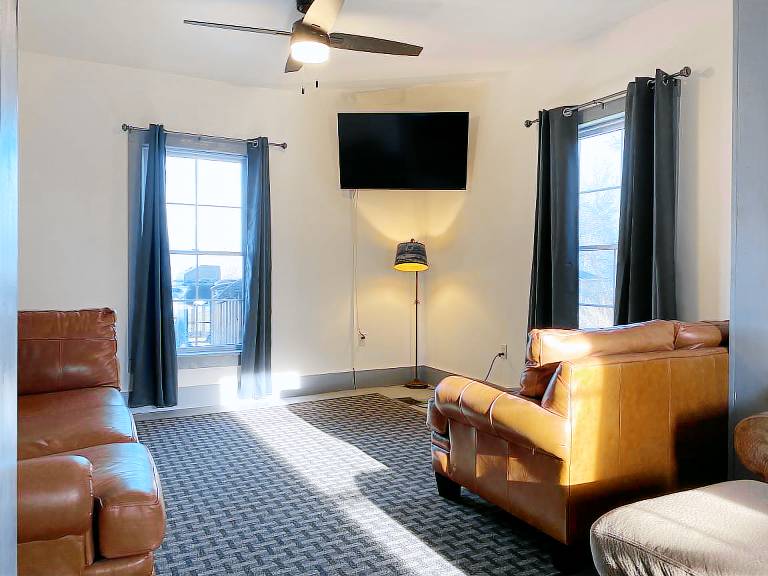 Lodge Champlain