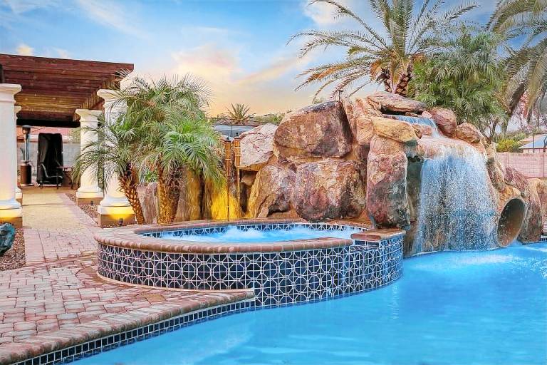 House  Desert Wind II