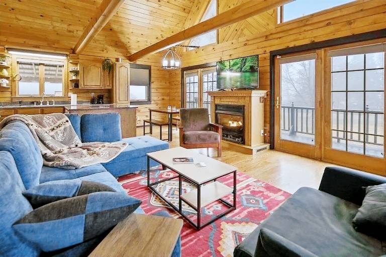 House Ithaca