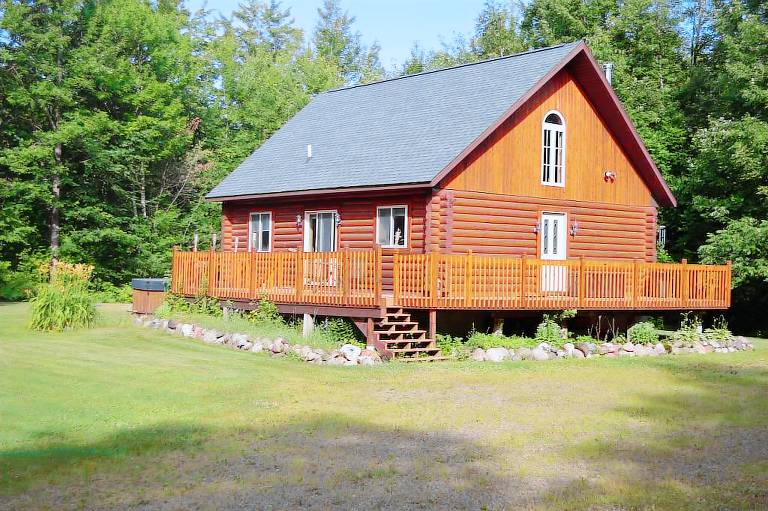 Cabin Ladysmith