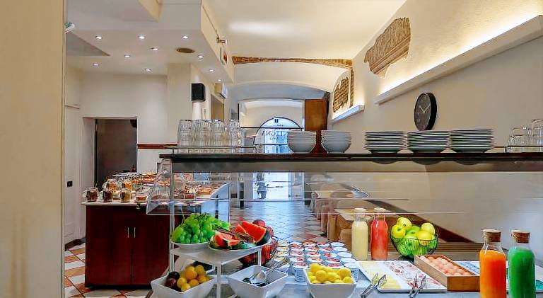 Hotel Antica Dimora, MantegnaHotels — photo 3