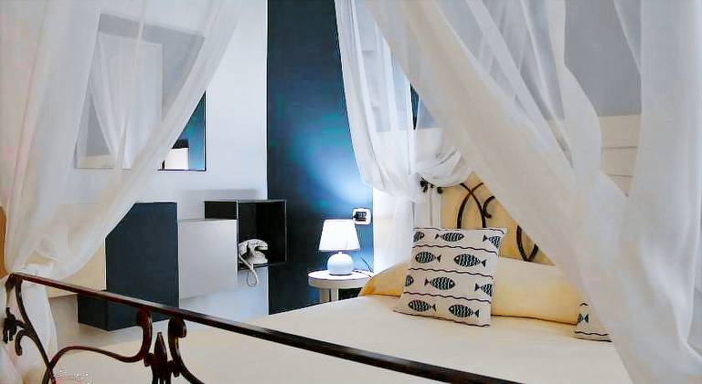 Big villa with pool | Pets are welcome — photo 2